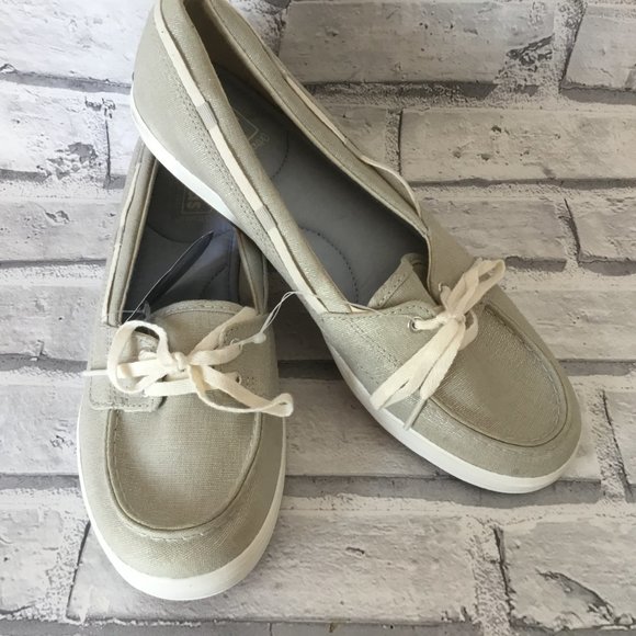 Keds Shoes - Keds Ortholite Grey/Silver Metallic Boat Shoe NWT